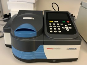 Figure 3: Spectrophotometer to measure growth by light absorbance. Used for samples of selected temperature scales.